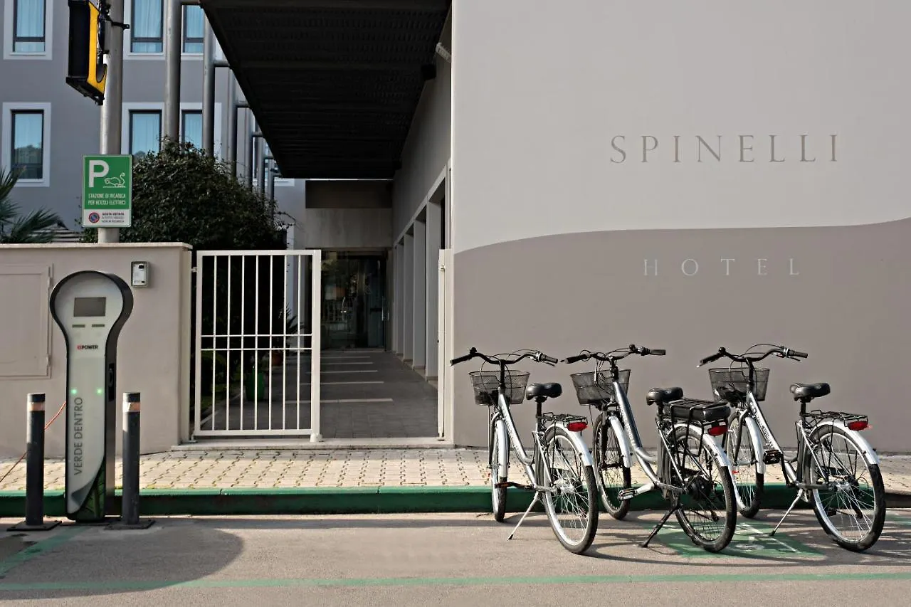 Hotel Spinelli Viareggio