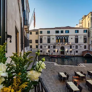 locanda-santagostin.hotelinveneto.com/